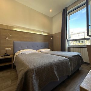 Zimmer mit zwei Einzelbetten